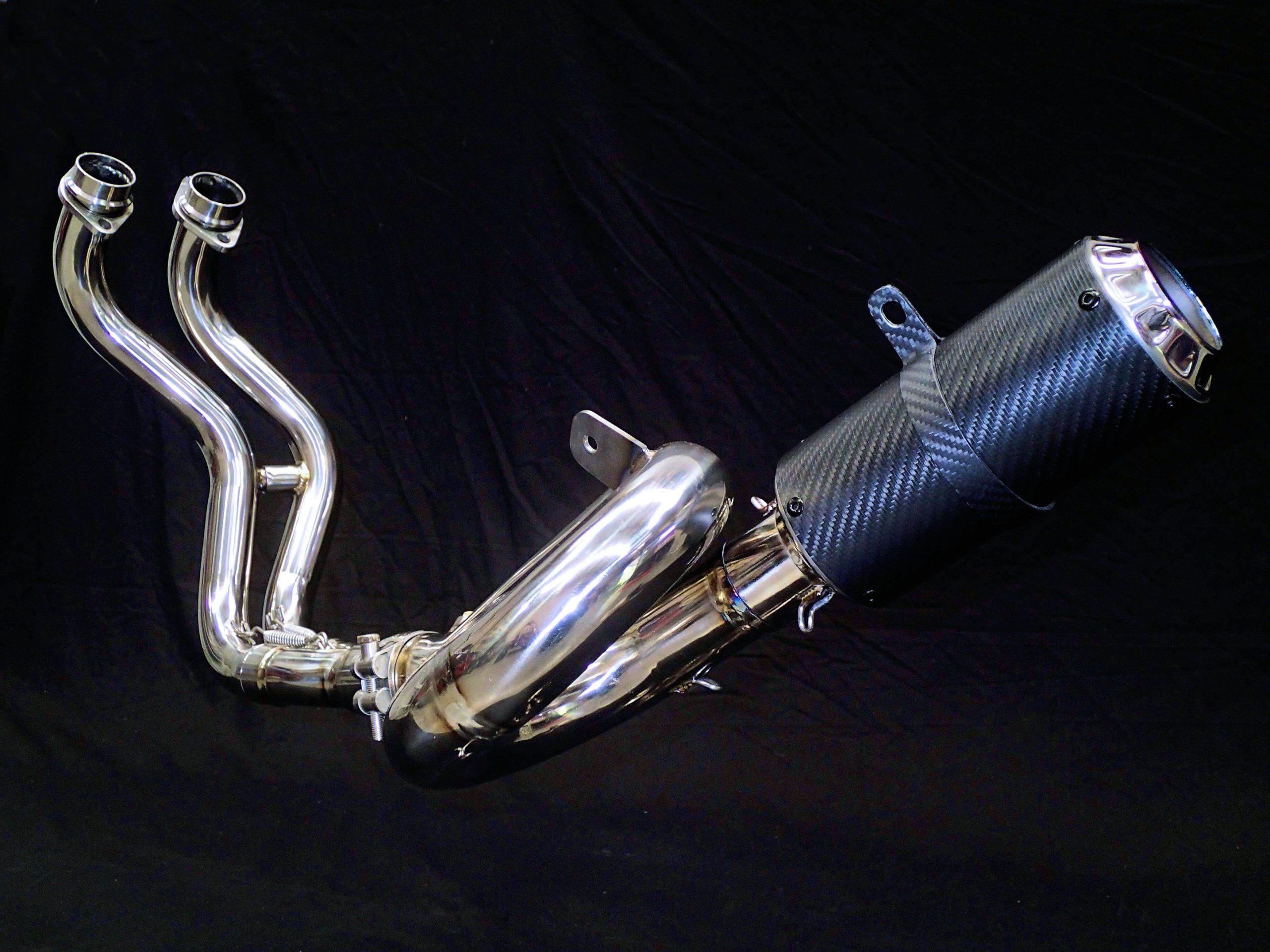Vandemon Stainless Steel Exhaust System Yamaha R7 MT07 FZ07 & XSR 2014